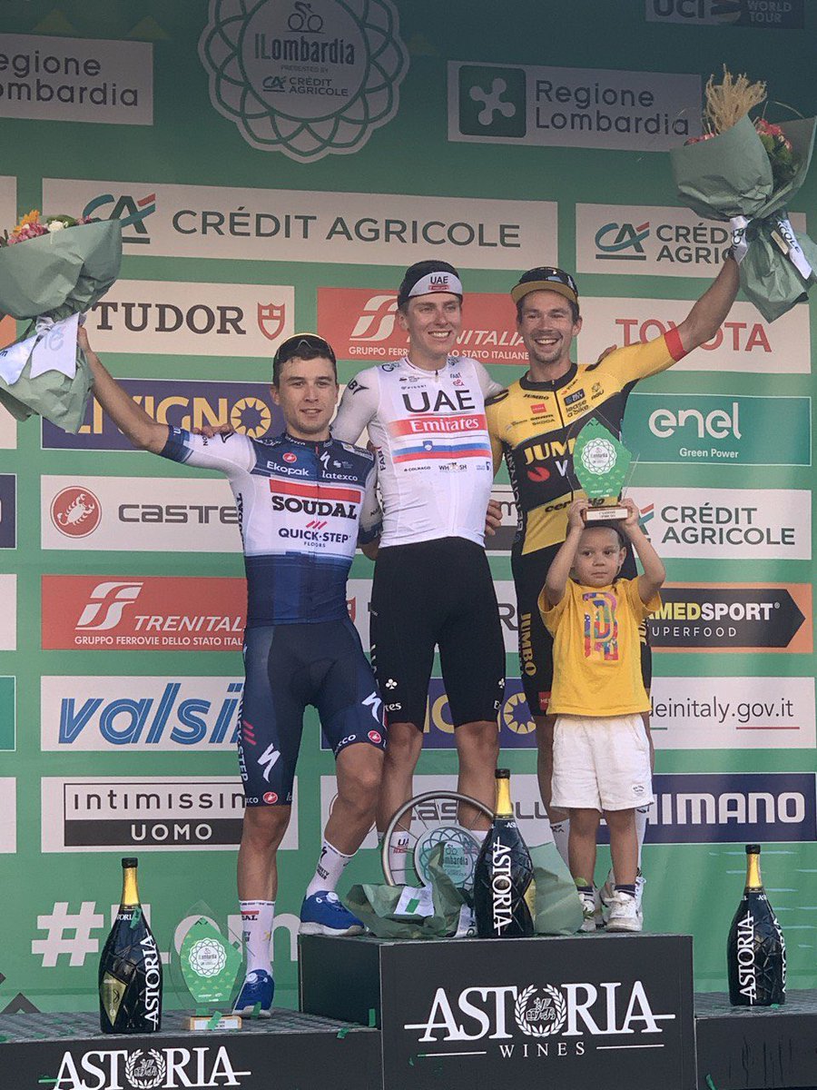 vismaleaseabike's tweet image. 🇮🇹 #ILombardia

Looks who’s there! 👀 

Gonna miss you also, Lev. 🤩