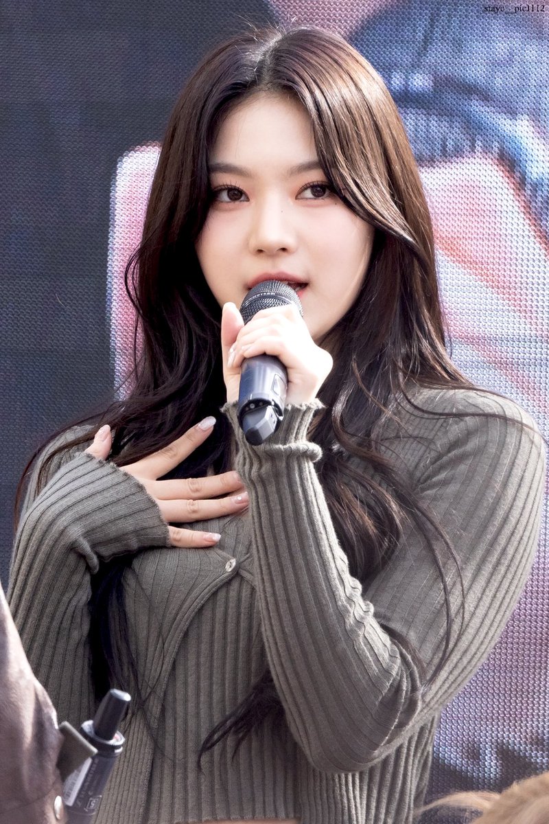 231007 #스테이씨 #STAYC #아이사 #ISA