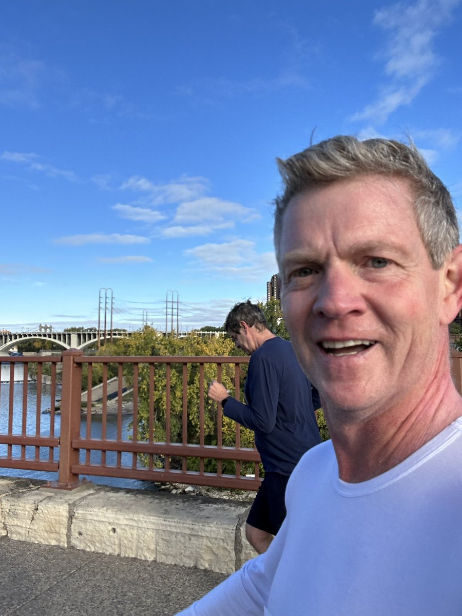 corinhoggard's tweet photo. The Historic Riverfront 5k was a pretty good excuse to #RunTheRiver so we did a little #HoggJog this morning to support the Saint Anthony West and Sheridan neighborhoods.
Crossed the Stone Arch, so I was happy. https://t.co/psyQJnjqdL