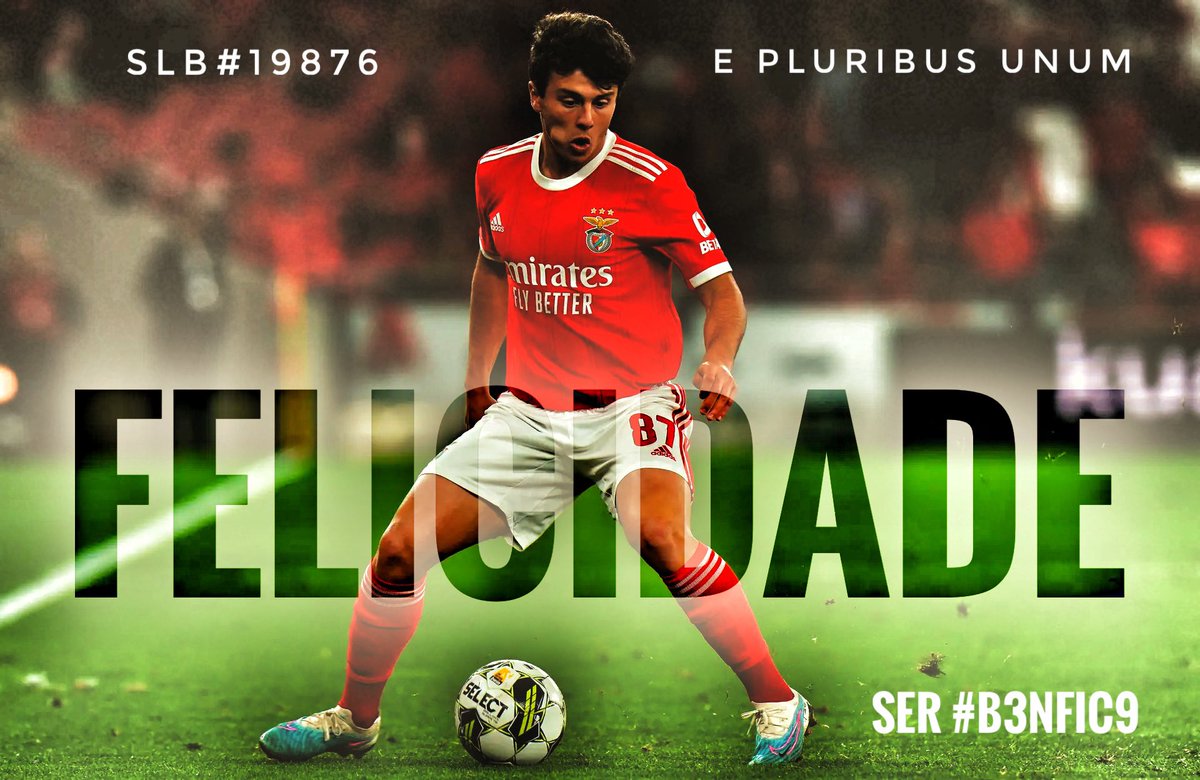 CFradiano's tweet photo. O João está sempre feliz? Verdade!
No fundo, é preciso tão pouco. 
Sejamos melhores. Os melhores!
Se o formos, o Benfica ganhará.
E o João, bem como os outros, ficarão felizes!

Ser Benfica…
Vencer o Estoril!

Vai #B3NFIC9
E PLURIBUS UNUM
SLB#19876 https://t.co/vlKQQp960f