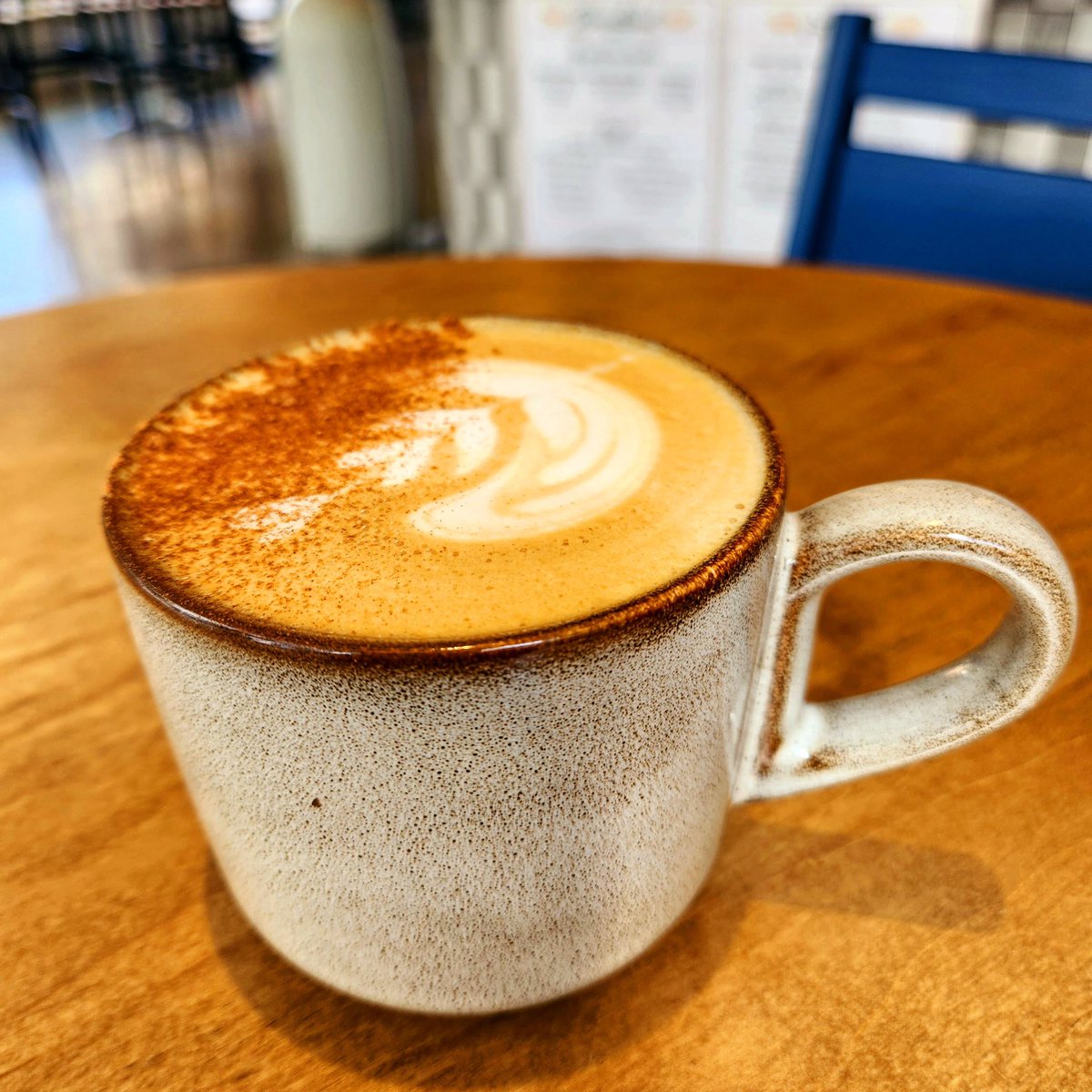 CARAMEL APPLE CINNAMON SPICED LATTE 🍎☕️🍂

this seasonal new coffee is made with our fave <a href="/passengercoffee/">Passenger</a> Montecarlos espresso, a house apple caramel, plus steamed milk and a cinnamon sprinkle ✨

📸: @djfreecandy