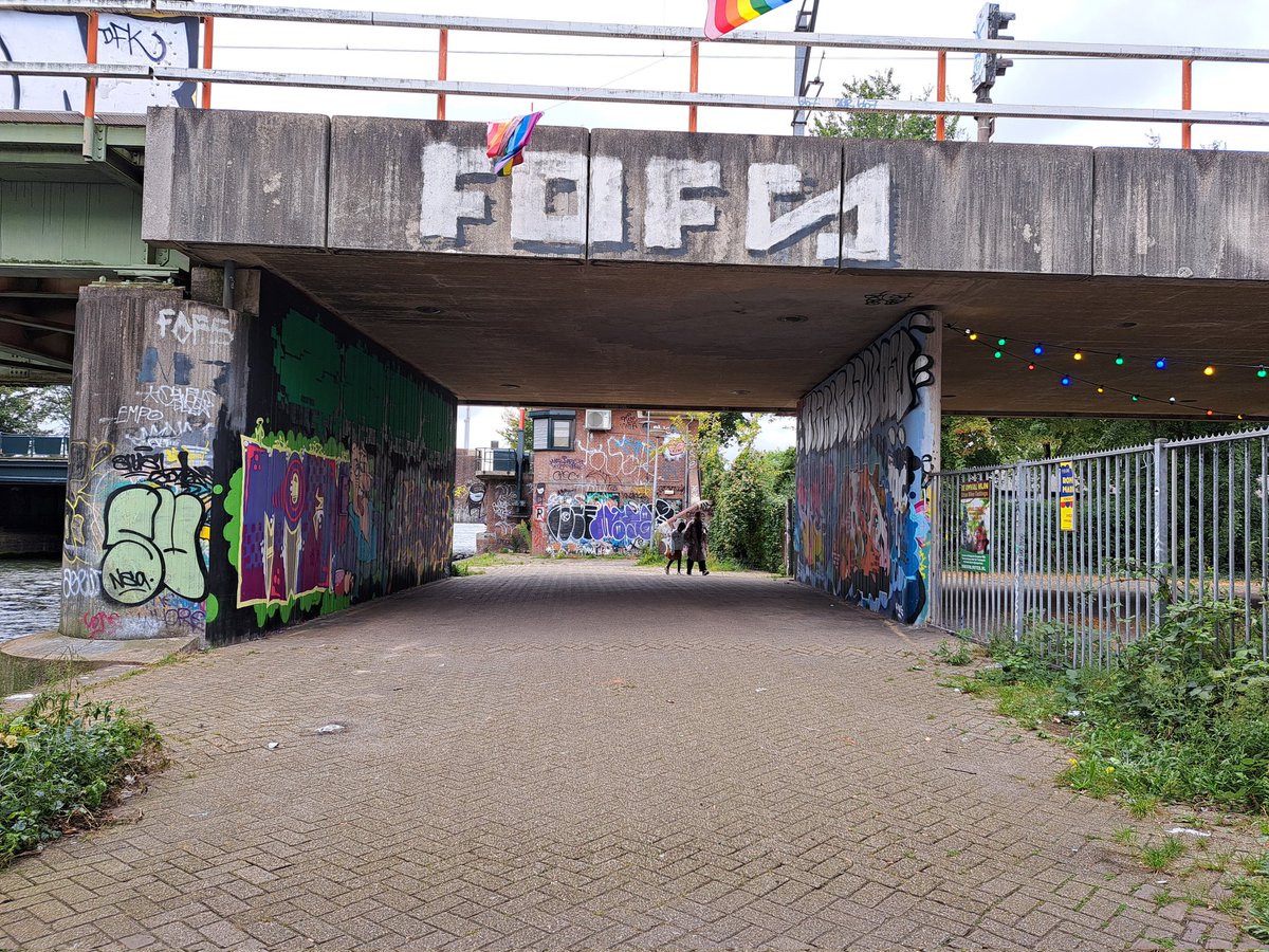 Boeiend stukje stad dit