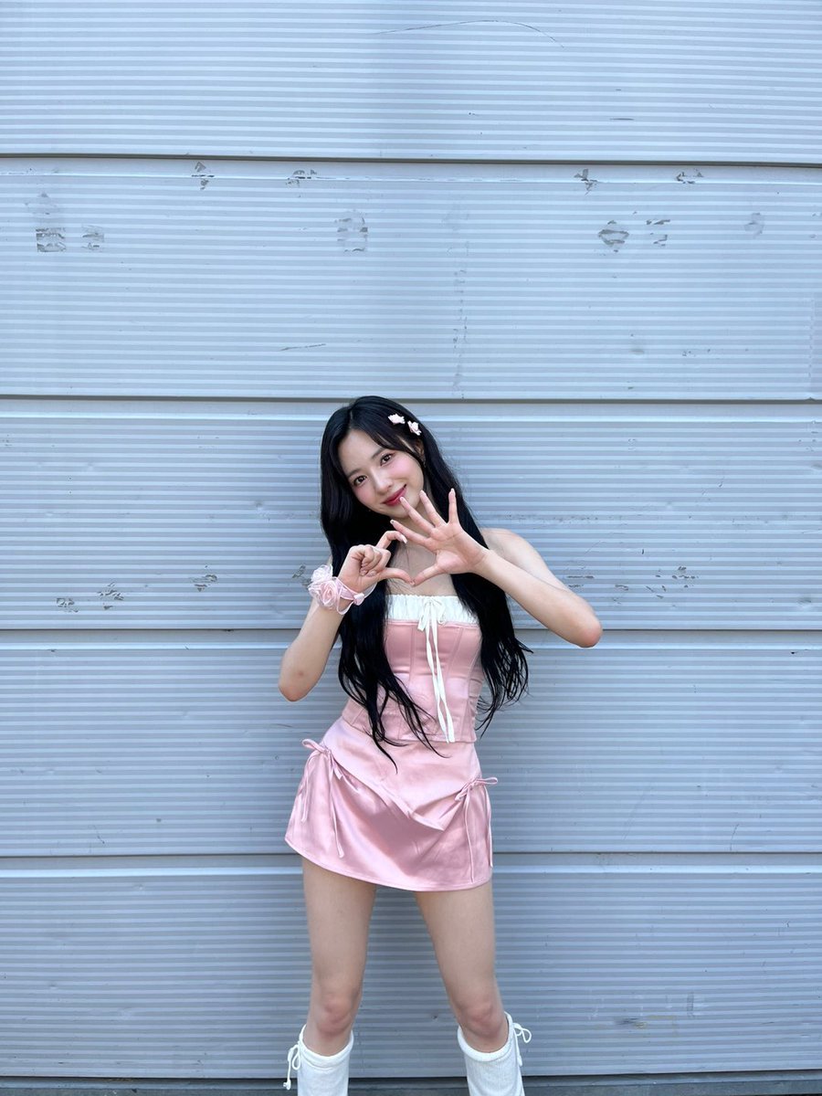 hjiewon's tweet photo. #⃟피센지

Lullets~ long time no see 🩷 https://t.co/J8E98Kinm4