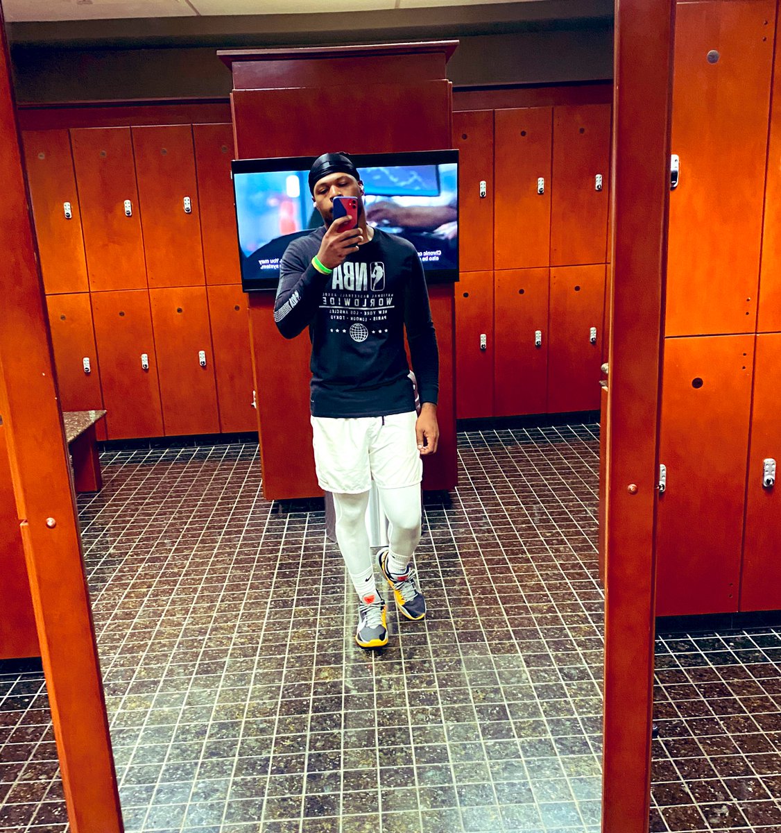 Bankroll_Minns's tweet photo. always remember its easy to be lazy.

1st Team All-Gym ☝🏾 https://t.co/FZ3G0wnoeQ