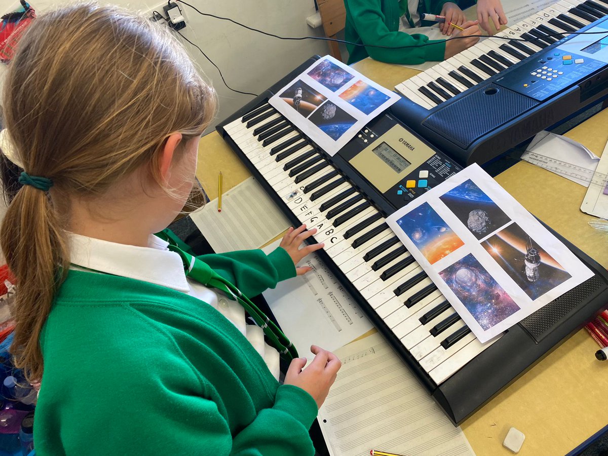StPetersFarnham's tweet image. Y5 music composition,ostinato notation. Aspiring musicians @MusicInSchool @Artsmarkaward @surrey_arts #music #creativearts #creativecurriculum