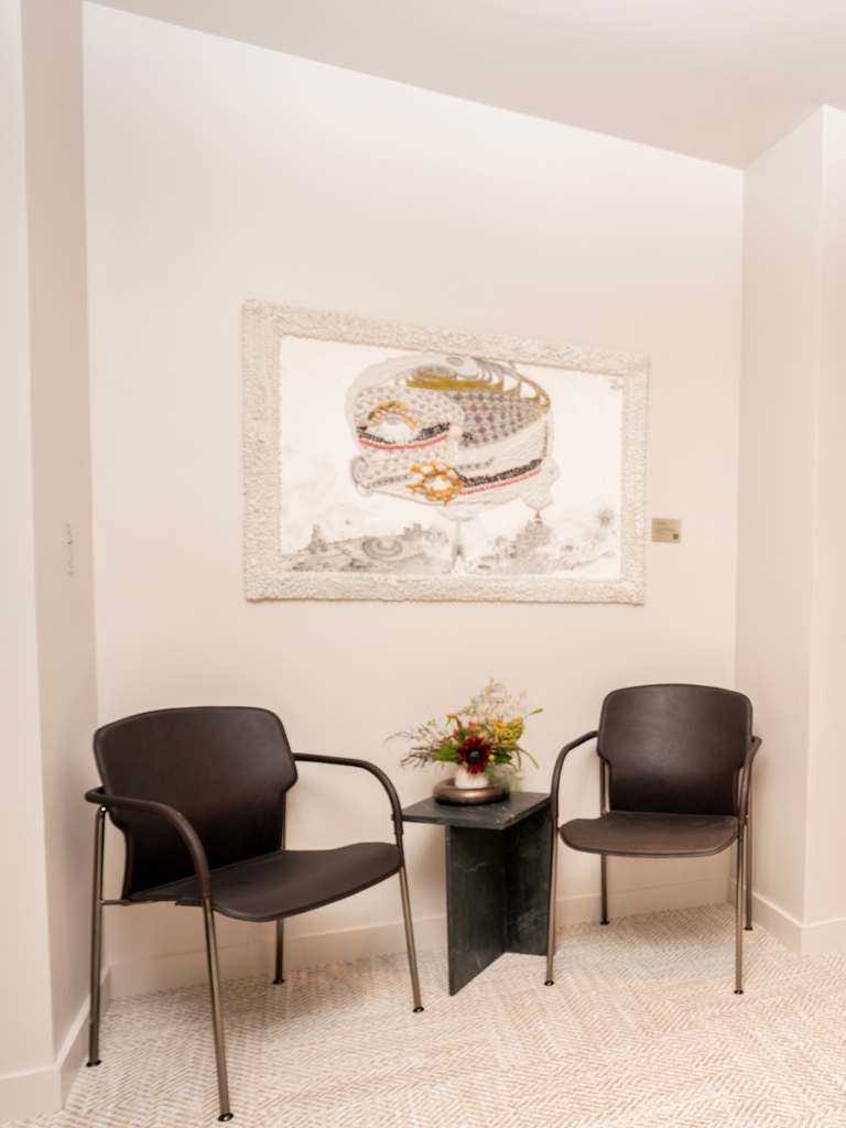 idea_oriented's tweet image. Take a peak inside one of our latest projects, an exhibition inaugurating an art program showcasing the esteemed roster of visual artists at 2045 Studio.&quot;Vibrant Narratives&quot; testifies to the rich tapestry of cultures the diverse identities of each artist on view in the space.