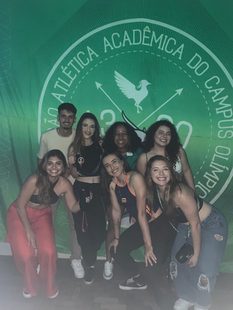 Nossos incansáveis atacantes fortalecendo a parceria ratolero🤝

(os boatos são de que teve muito leptospilove
