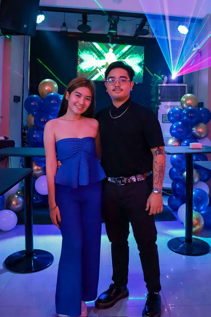 I love you so much, my DJ!! 💗