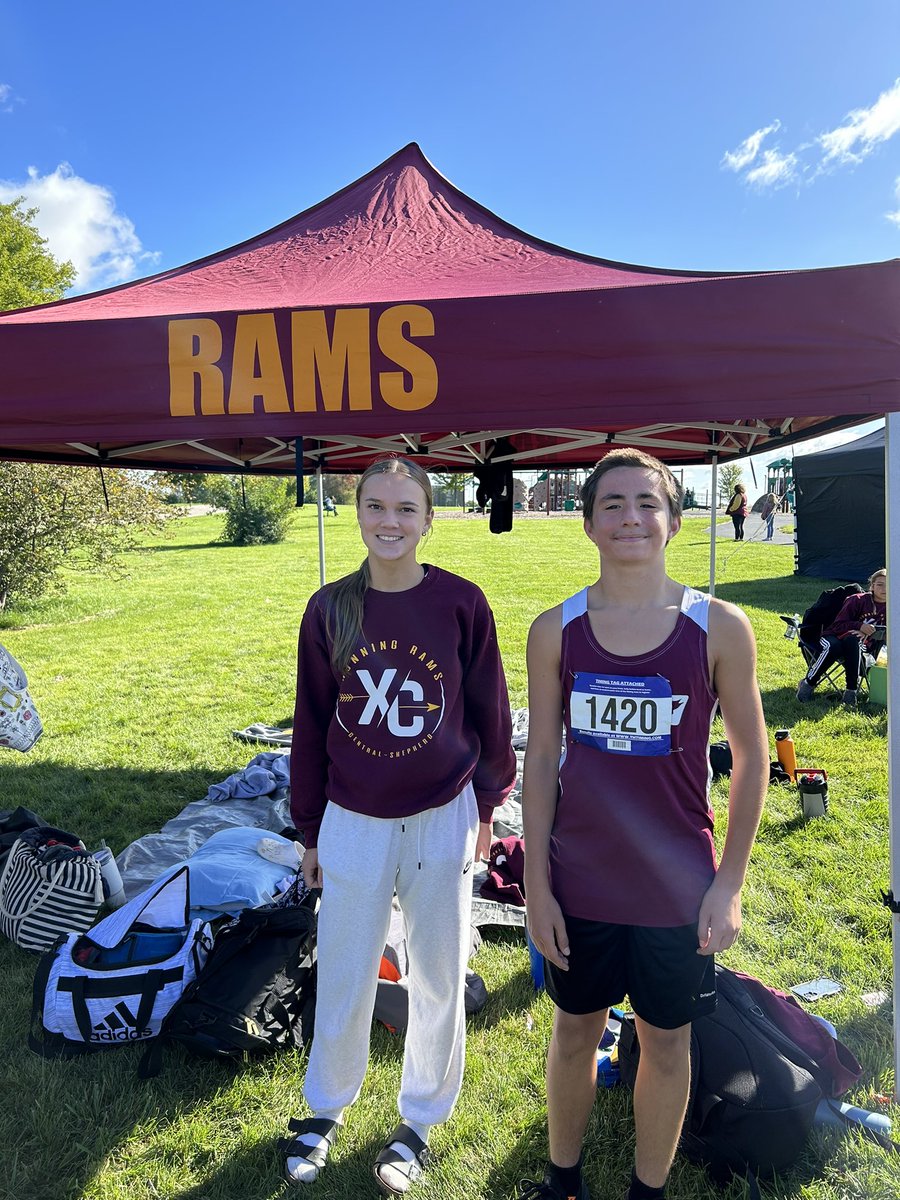 OES_XC's tweet photo. The Running Rams left it all on the course today in Manhattan. Congratulations to Savannah and Atlas who made it to State! https://t.co/3jrOga8pKG