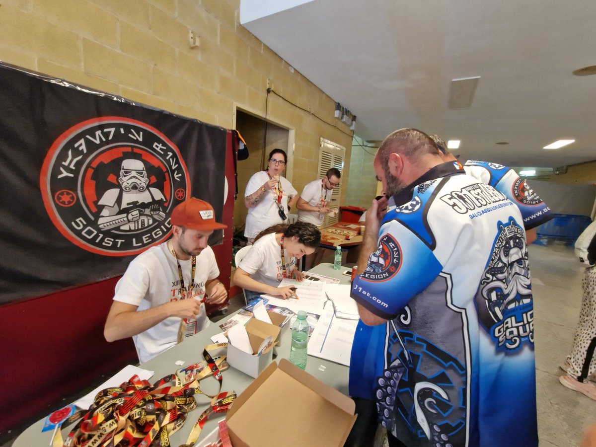 Acreditándonos para el XIII Training Day en Córdoba. <a href="/legion501/">501st Legion - Spanish Garrison</a> de la mano de <a href="/galicia_501/">Galicia Squad .- 501 Legion Spanish Garrison)</a> Apoyo fotográfico.
