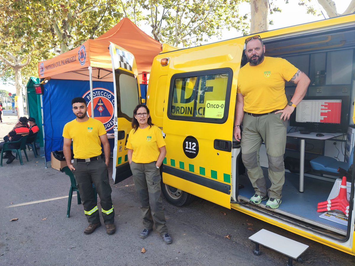 ADFGavarresMar's tweet photo. Col·laborem un any més en l'organització de l'@OncoTrail fent acompanyaments de @CRPalafrugell i   tinguen cura de possibles afectacions a les propietats forestals al llarg de recorregut. https://t.co/ukvc8KPECL