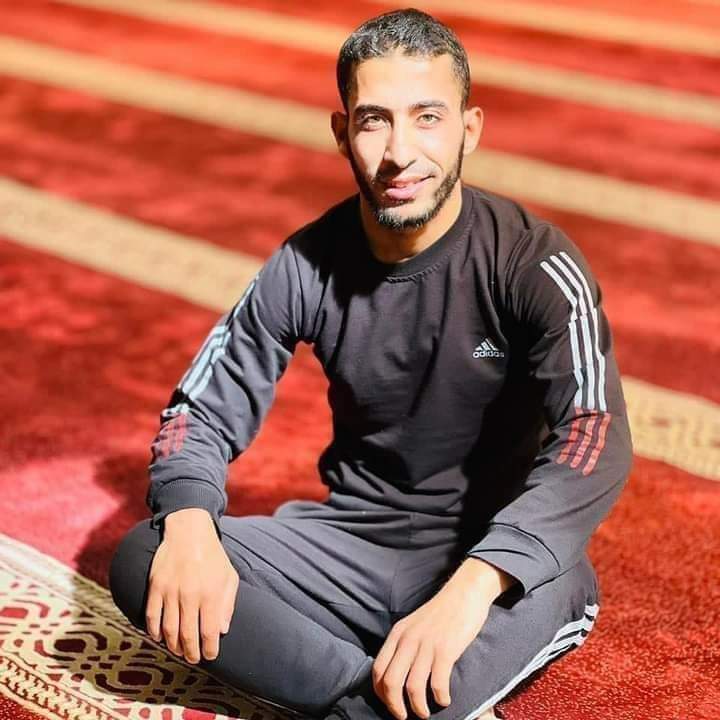 شهید معین معمر
چې نن یې تر شهادت وړاندي 20 تنه اسرائیلیان د جهنم ابدي کندې ته ور ټیل وهل، او وروسته یې د شهادت شیرین جام پر سر واړاوو.