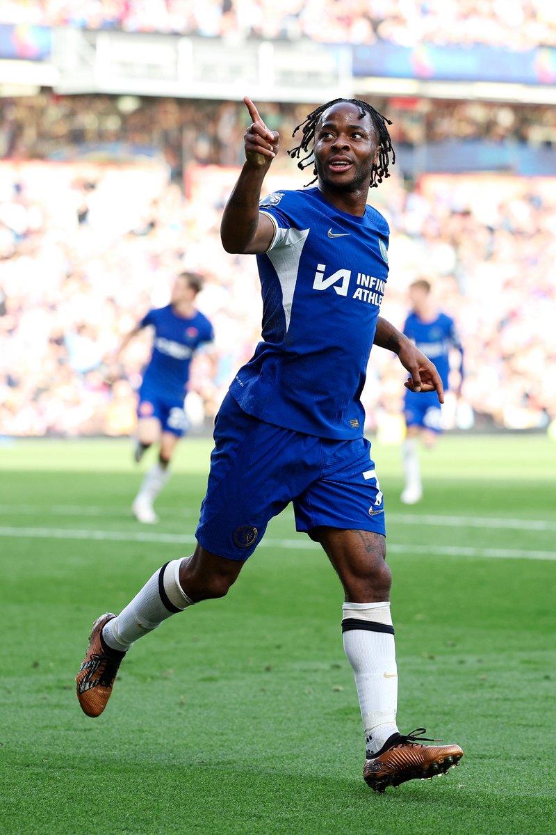 ChelseaFC's tweet photo. Two great goals in front of the travelling fans! 👏 https://t.co/WZBxf9v8FY