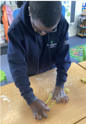 WHS_MissLewis's tweet photo. Another great week of work in Redwood ⭐️@WoodlandsHS @CardiffWestern https://t.co/5ujJJdPO4w