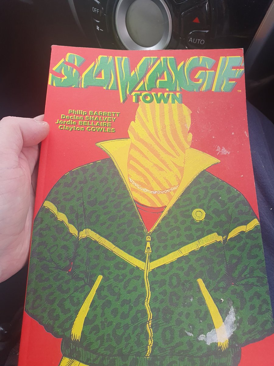 ragen09's tweet image. Picked up this today in Easons in Limerick been looking for it for a while shoutout to @declanshalvey for this one who I believe went to college here looking forward to getting stuck in #limerick #comics #savagetown