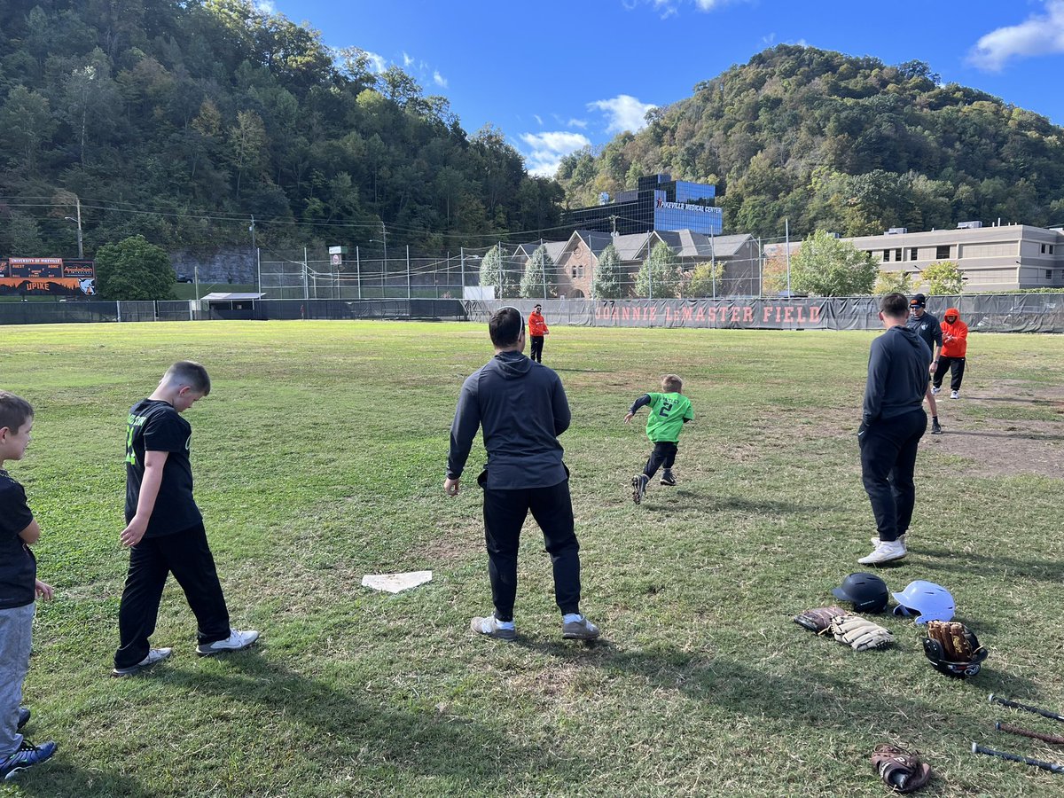 Bears Baseball tweet media