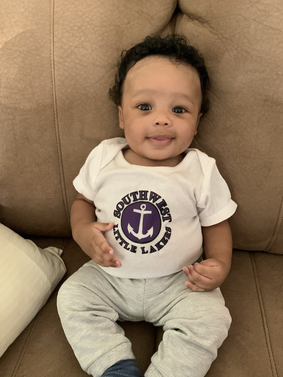 Happy homecoming lakers 💜💪🏾⚓️