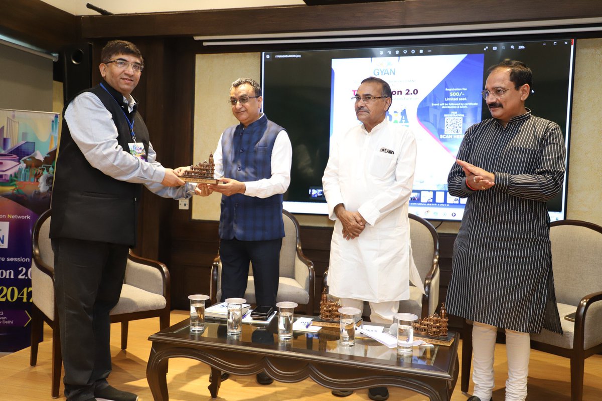 RidhimaTripath4's tweet photo. Had an opportunity to attend #Thinkathon 2.0 at Garvi Gujarat Bhawan,As we discussed the vision of PM @narendramodi “India@2047” with the learned speakers @Virend_Sachdeva @sumeetbhasin @prafullaketkar and like minded audience.
Kudos @sandeepfromvns @kajalusha 👏🏻 https://t.co/eMU2qtWkxw