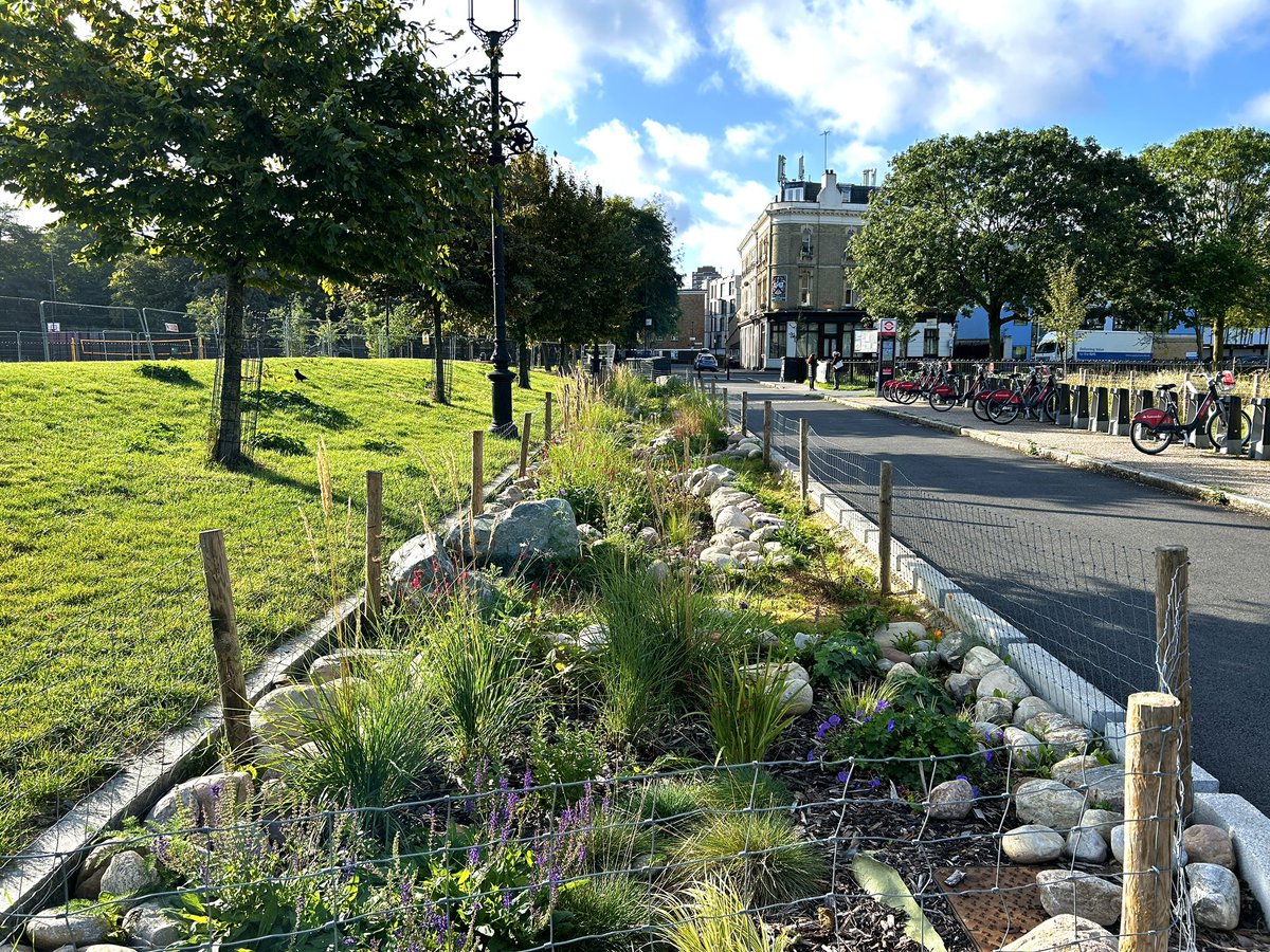 BobFromAccounts's tweet photo. Hackney upping the SuDS game https://t.co/ivo3HwT5TM