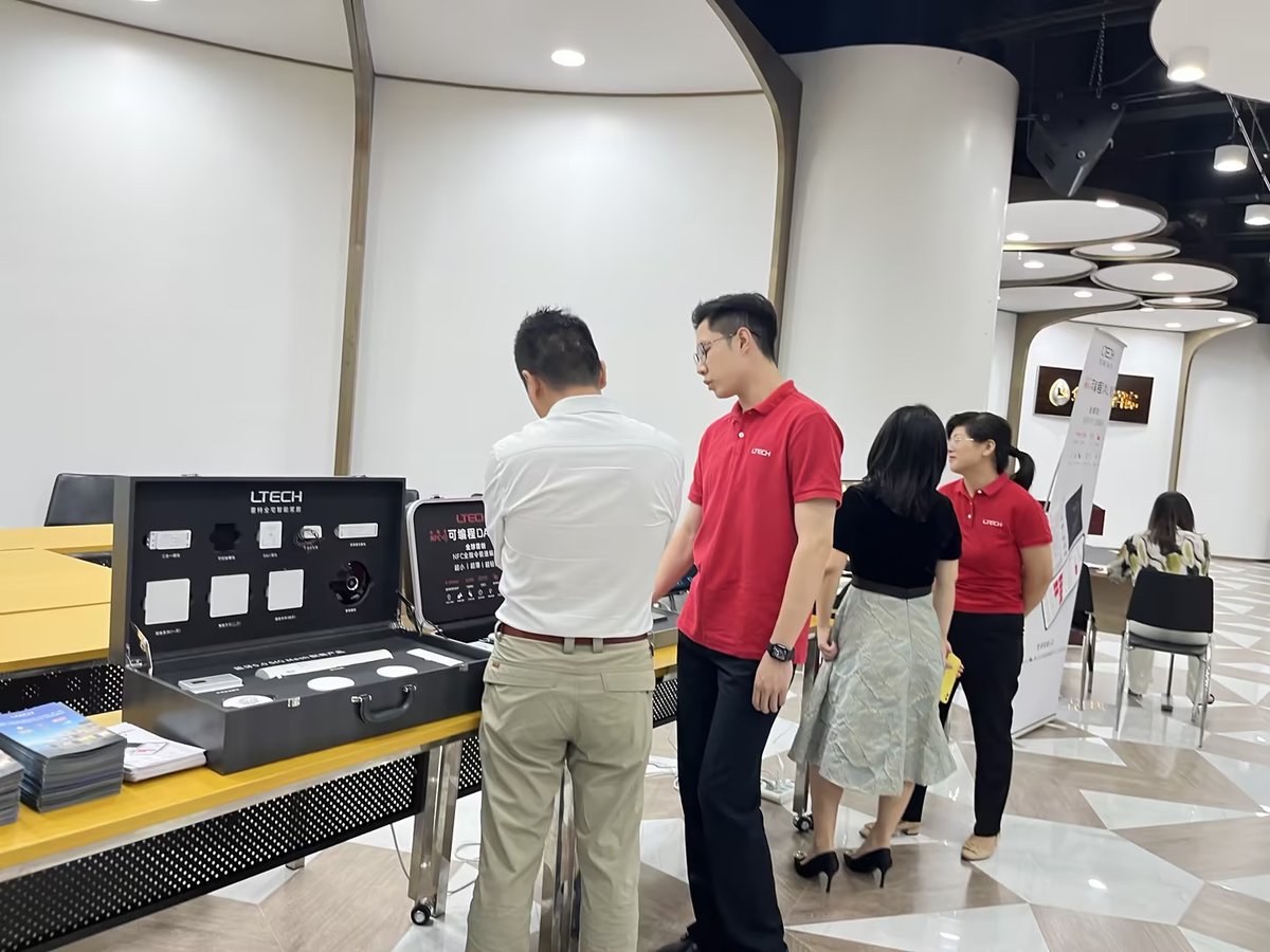 ltech_led tweet picture