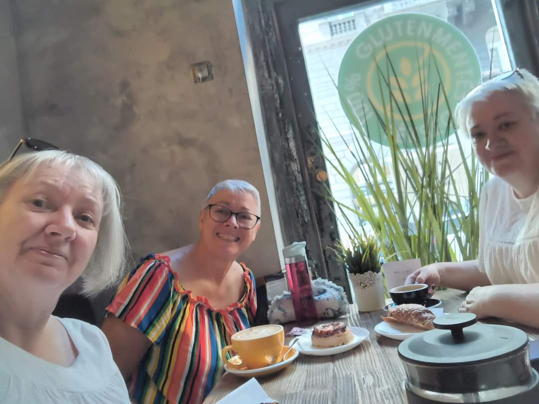 Budapest was a really Gluten Free friendly city. Went in a 100% GF bakery and restaurant. Lots of the others had lots of GF options. Even the Aldi had GF cookies. The UK has some catching up to do. #glutenfree #GFfriendly #Budapest #tibidabo #bohemtanya