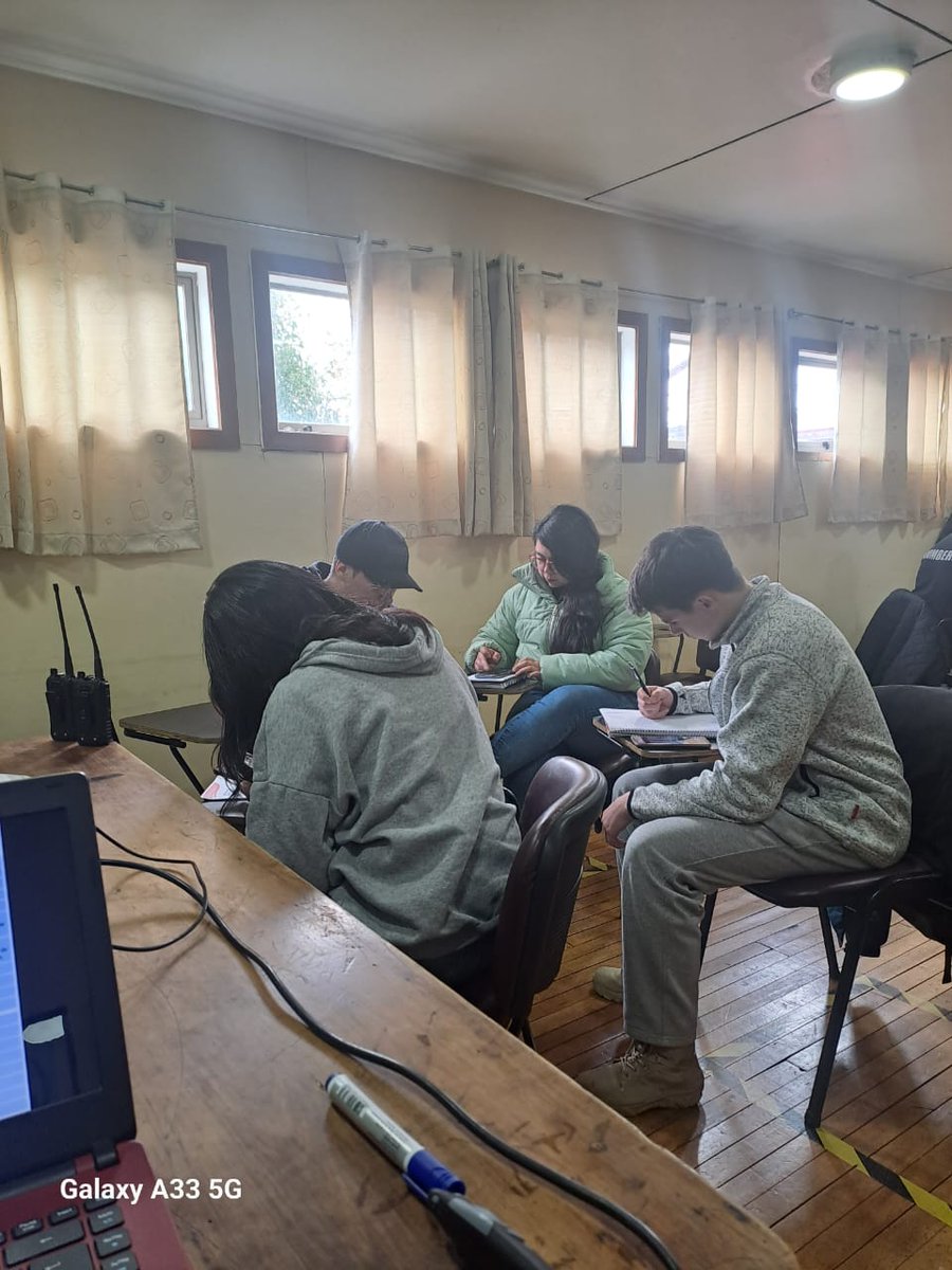 13 Aspirantes a  Bomberos del CB.Ancud realizan el Curso de Comunicaciones para el Bombero. <a href="/ANB_Chile/">Academia Nacional</a> <a href="/consejo10/">Bomberos Consejo Regional  Los Lagos</a>