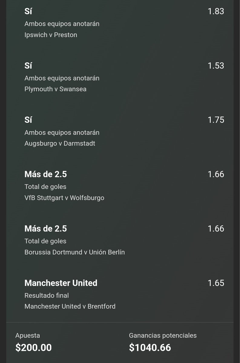 GomezTri's tweet photo. Me va dar algoooooooo PTM con el #ManchesterUnited 😭😭😭 https://t.co/6zeIblK6oq