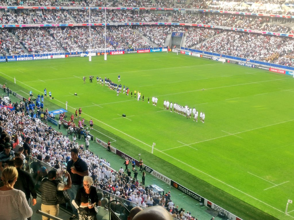 AlphaLandRover's tweet photo. Tupo site ๐LIVE
Yes, Live from Decathlon Arena - Stade Pierre Mauroy.
#DEFENDER Landrover represented, See frame-1.
#Defender #Landrover #AlphaLandrover #BreakingBorders
#ENGvSAMOA #RWC2023 https://t.co/wuvmHBUgvD