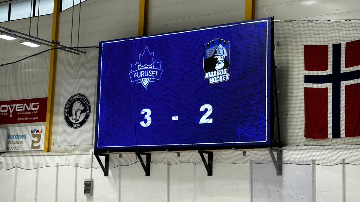 I dag sikrer vi tre poeng hjemme mot Nidaros 💙🐺
#ViErFuruset #Ulva #GroruddalensStolthet

<a href="/Hockey4Y/">Hockey4You</a> <a href="/nitten_no/">nitten.no</a> <a href="/Hockeypodden_no/">Hockeypodden</a> <a href="/AAGroruddalen/">AkersAvisGroruddalen</a> #2hockey