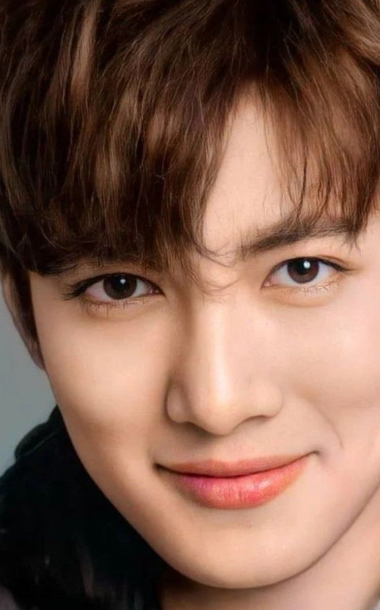 janwook's tweet photo. Smile🙂😀😄 it's Sunday🥰
#JiChangWook
@Jichangwook 🤍
#TheWorstOfEvil
#WelcometoSamdalri
#RevolverMovie
#EmpressWu
#mostversatileactor https://t.co/sVGoGfWbfr