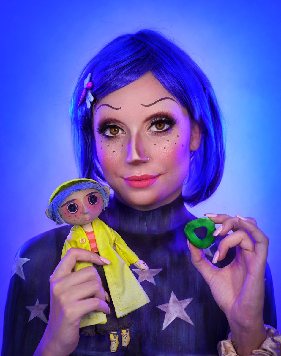 NuriaAdraosMUA's tweet photo. Coraline 💙 https://t.co/jmwiUttQ91
