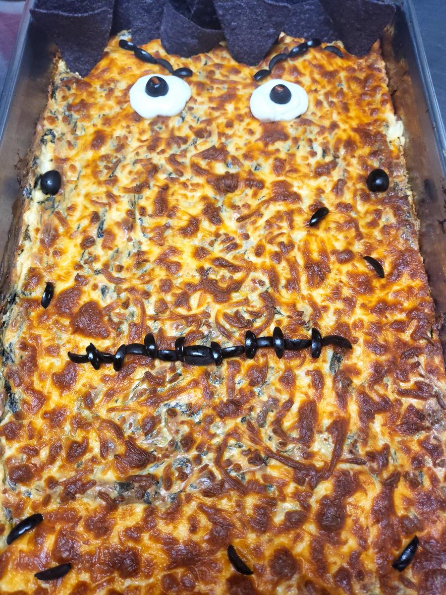 NoviLakesHC's tweet photo. Happy Hour was "Bloody" Good today!!  Complete with Bloody Mary's and Frankenstein spinach artichoke dip!  Everything was so good we almost didn't get a picture! #trilogyliving https://t.co/K1uXe9jxDy