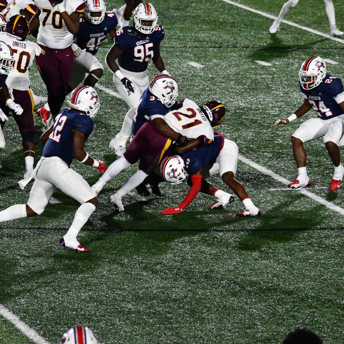 If <a href="/Jordan4way/">Jordan Johnson</a> hit 'em high, then <a href="/HunterSowell10/">Hunter Sowell</a> hit 'em low! #Monstars