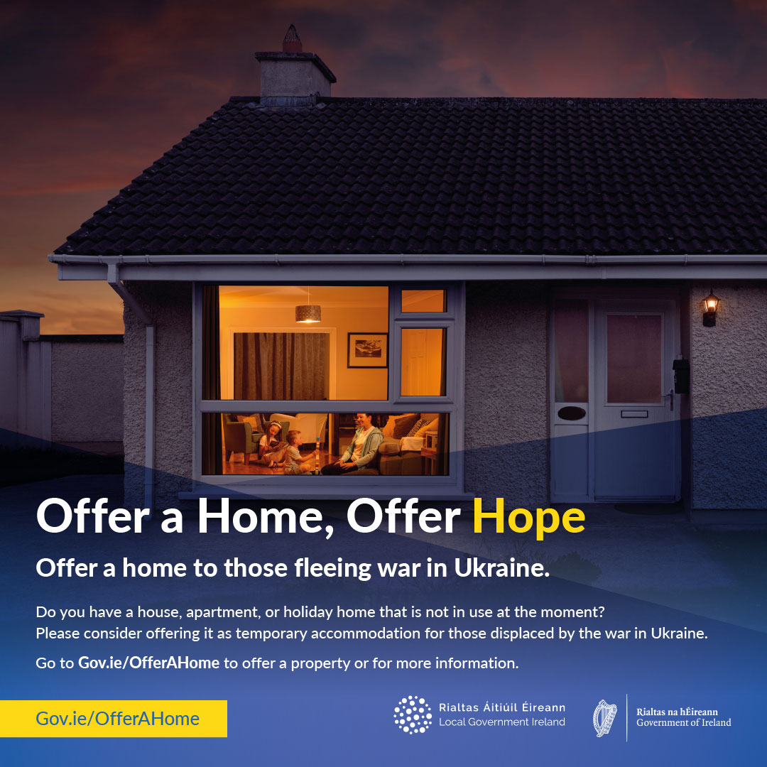LocalGovIre's tweet photo. Can you offer a safe and secure place to stay for those fleeing war in Ukraine? 

🏠 Local authorities are seeking offers of unoccupied houses, apartments, and holiday homes for use as temporary accommodation for Ukrainians fleeing their homes. 

Visit https://t.co/0ICNP46gB2 https://t.co/yFtFzDbxRJ
