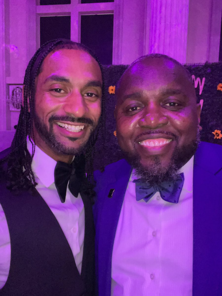 Its_UncleDonDon's tweet photo. I even ran into the legend and good brother himself @Chad_1906 #TheWilliamsWay https://t.co/7ziq2YS24o