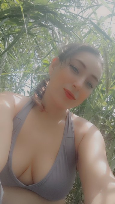 I love here ❤️ https://t.co/XVYJQZIBIB<a href="/tag/model"class="tags"><span>#model</span></a><a href="/tag/legs"class="tags"><span>#legs</span></a><a href="/tag/sexy"class="tags"><span>#sexy</span></a><a href="/tag/latina"class="tags"><span>#latina</span></a><a href="/tag/skirt"class="tags"><span>#skirt</span></a><a href="/tag/milf"class="tags"><span>#milf</span></a><a href="/tag/onlyfans"class="tags"><span>#onlyfans</span></a>