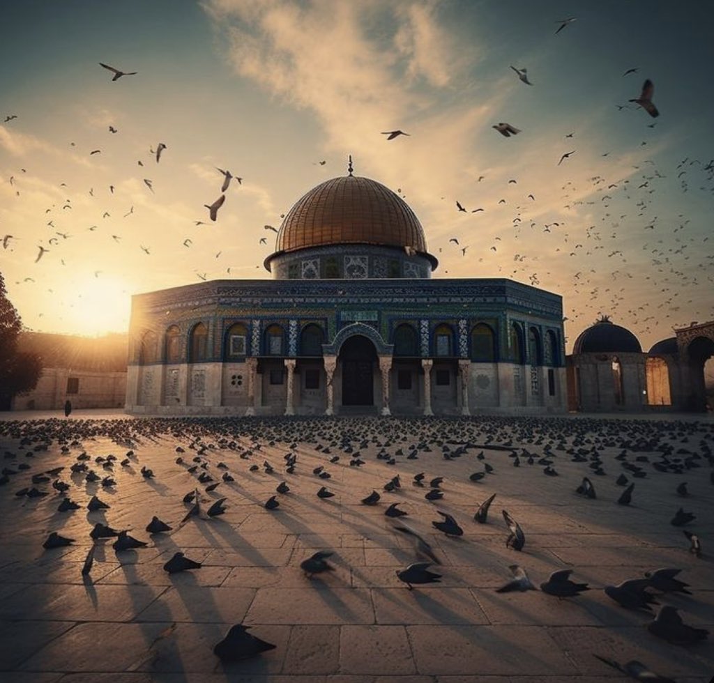 3teibi's tweet photo. بالكفوف وبالقلوب وبالدماء  
لين يرجع غصن زيتونك، رطيب 

دعوةٍ منّا .. لبيبان السماء 
{نَصْرٌ مِّنَ اللَّهِ وَفَتْحٌ قَرِيبٌ}
 #طوفان_الاقصي
#فلسطين https://t.co/lZFRNnBrDJ