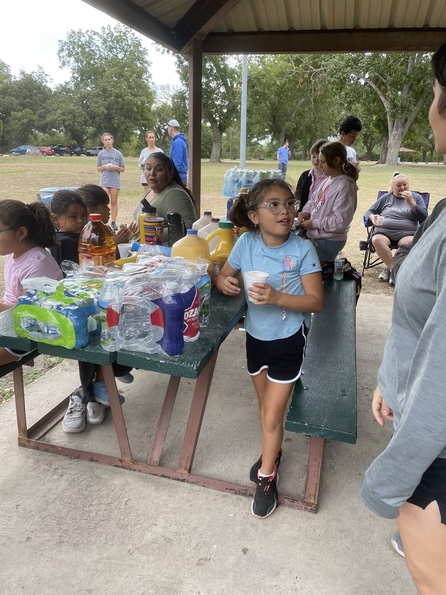 Seguin XC Family Run &amp; Breakfast 🫶🏼