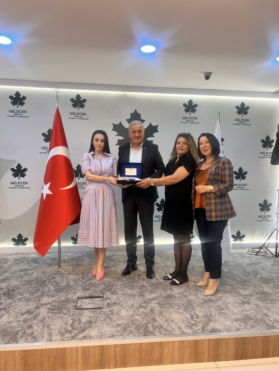 tuğba☘️☘️🍀 (@tuba_tuuuba) on Twitter photo Adalar ilçe olarak; en çok üye yapan
ilçe sıralamasında birinci olduk⭐️☺️
Genel başkanımız ve il başkanımızdan
hediyemizi de aldık.
Tüm emekleri ve gayretleri için
Adalar İlçe teşkilatıma teşekkür ediyorum.
İyi ki varsınız…🌸🌸🌸
<a href="/Adalar_Gelecek/">Adalı_Gelecek</a>
<a href="/Ahmet_Davutoglu/">Ahmet Davutoğlu</a> <a href="/mehmetkugutr/">Mehmet Kuğu</a> Adalar ilçe olarak; en çok üye yapan
ilçe sıralamasında birinci olduk⭐️☺️
Genel başkanımız ve il başkanımızdan
hediyemizi de aldık.
Tüm emekleri ve gayretleri için
Adalar İlçe teşkilatıma teşekkür ediyorum.
İyi ki varsınız…🌸🌸🌸
<a href="/Adalar_Gelecek/">Adalı_Gelecek</a>
<a href="/Ahmet_Davutoglu/">Ahmet Davutoğlu</a> <a href="/mehmetkugutr/">Mehmet Kuğu</a>