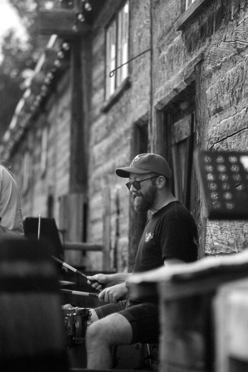 StarpainterBand's tweet image. We’re playing a free show at @KingEddyYYC tomorrow afternoon! Really happy to be a part of @Alberta_Music Alberta Focus series. If you’re in Calgary come say hi! Thank you to Alberta Music for having us. 🎉

#albertamusic #abmusic #albertafocus #calgarymusic #yycevents