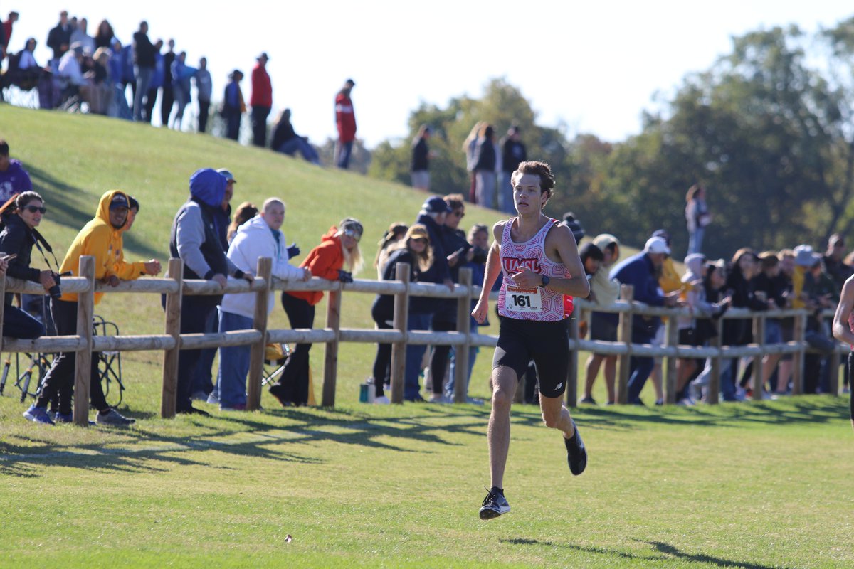 UMSLAthletics's tweet photo. Both @UMSLXCTF teams were in action on Saturday morning hosting the Brian T. Simpson Invitational. The men finished 2nd overall with 54 points and were led by Benjamin VandenBrink who won the race while the women were 6th with 144 points. Kayley Heeter finished 15th #GLVCcc https://t.co/Mnwy7iczEA