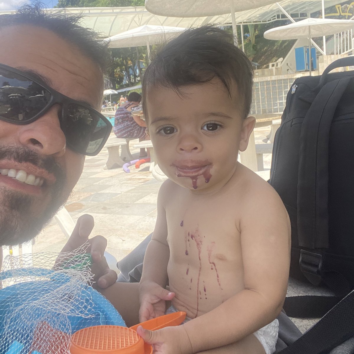 eldsmond's tweet photo. Vai um Açaí aí!???
🫶❤️😍👶🏻🤣
#Miguelzin 
#AmorDoPapai 
#Clubin https://t.co/ApgId35PBz
