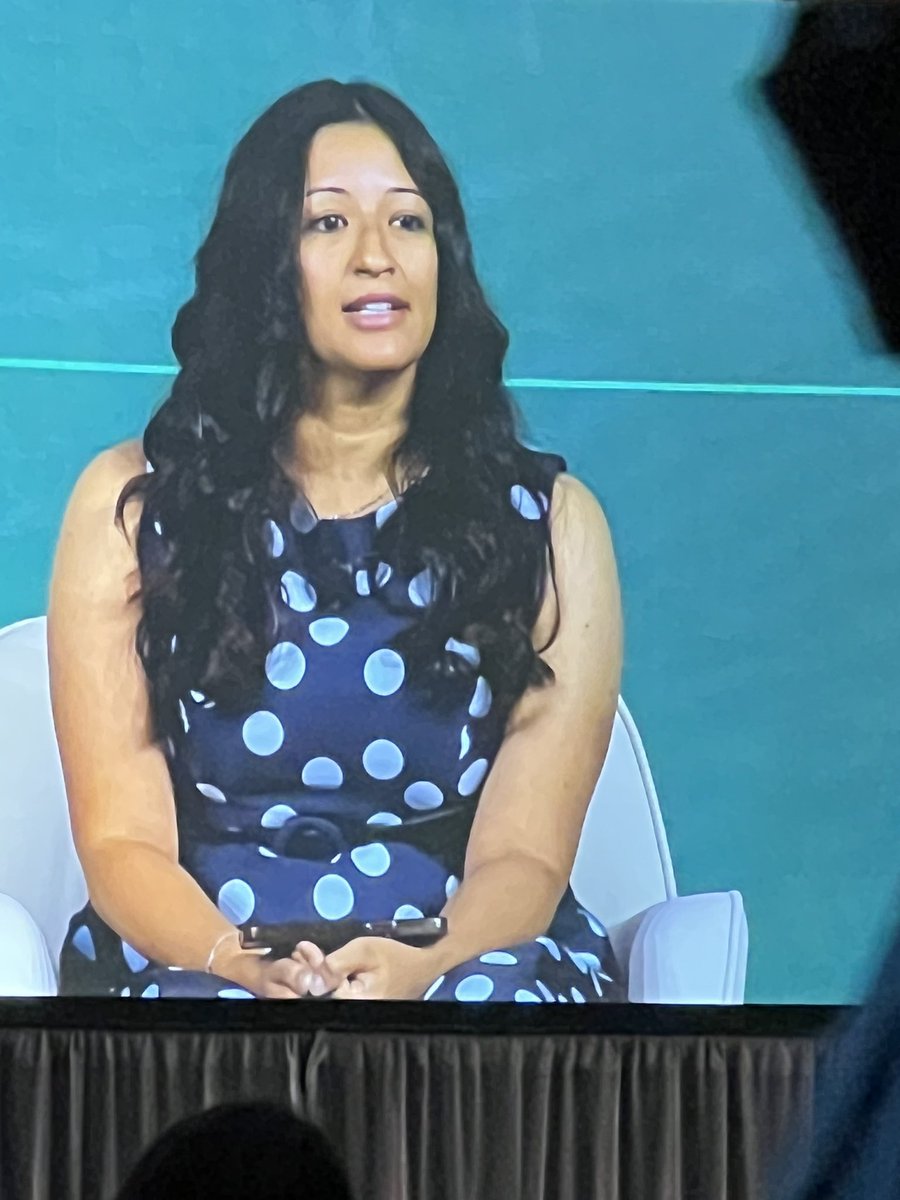 wrenethajulion's tweet photo. @NurseChicas Dynamic presentation at @AAN_Nursing policy conference. Two essential lessons: listening to the community; and climate sensitive diseases are preventable. https://t.co/kFiB3LD81T