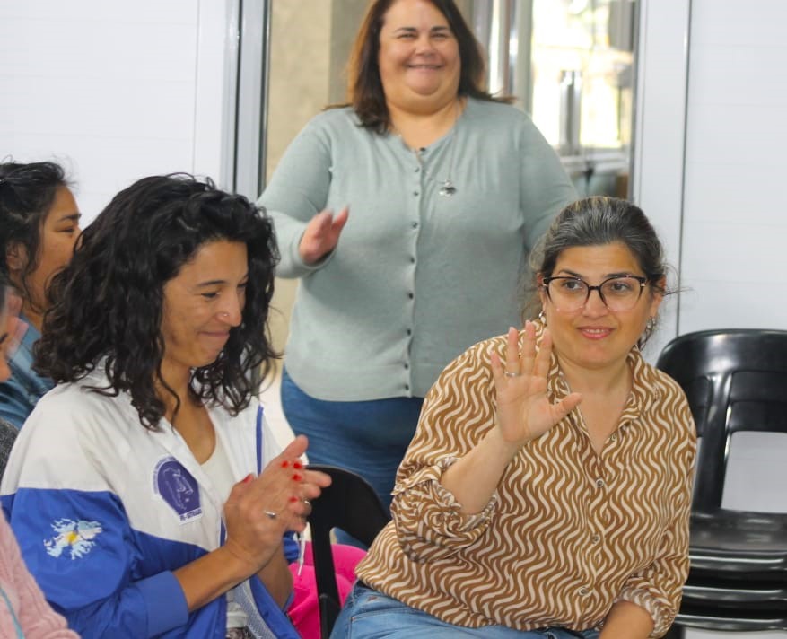 Claudia Lazzaro tweet media