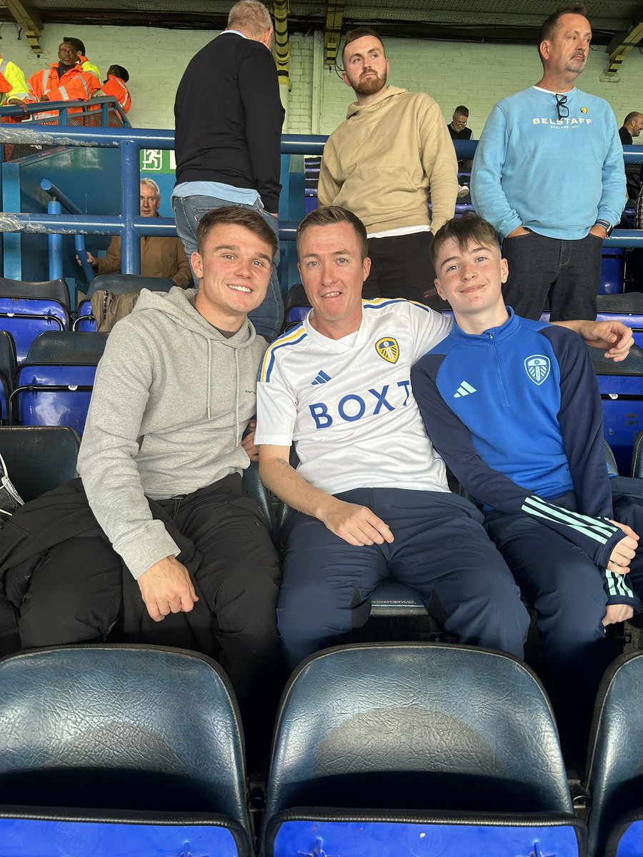 stephen byrne 💛💙 tweet media