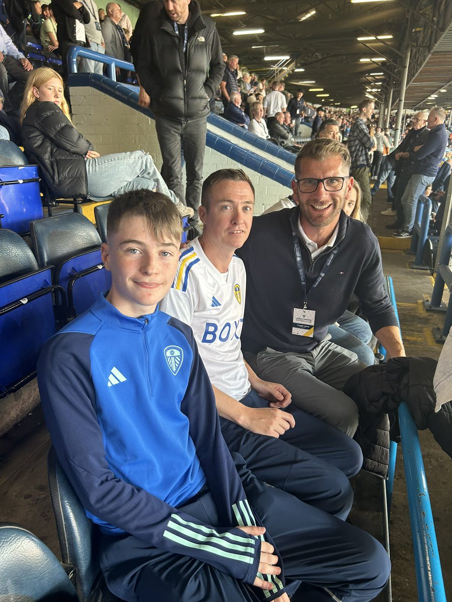 stephen byrne 💛💙 tweet media