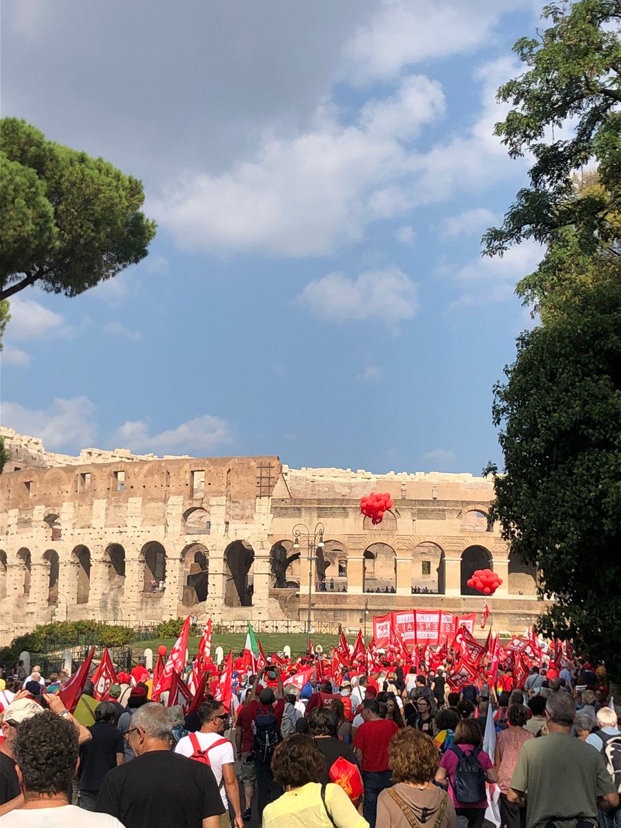 #CGT #culture <a href="/UFSE_CGT/">UFSE-CGT</a> <a href="/fpcgil_internaz/">FPCGILInternational</a> <a href="/CGT_RadioFrance/">CGT_RadioFrance</a> <a href="/cgt_spectacle/">CGT SPECTACLE</a> @CgtSgpa <a href="/SnjCgt/">SNJ-CGT (rejoignez-nous !)</a> <a href="/FpCgilNazionale/">Fp Cgil Nazionale</a> <a href="/PCSCultureGroup/">PCS Culture Group</a> <a href="/EPSUnions/">EPSU</a> <a href="/SNAM_CGT/">Musiciens et musiciennes CGT</a> 

Notre solidarité fraternelle aux travailleuses et travailleurs italiens et notamment à  nos collègues des services publics culturels