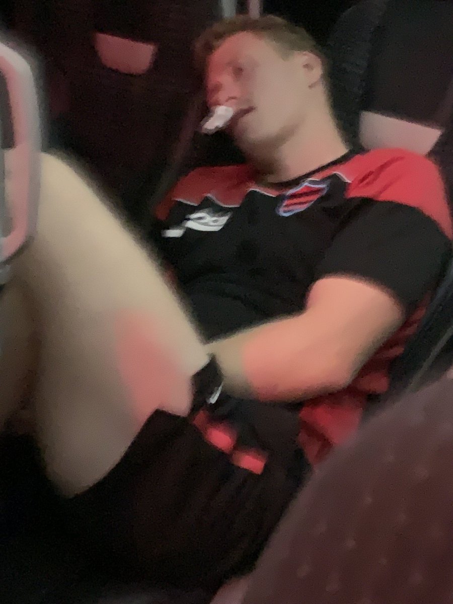 Rugbymaths's tweet photo. @RygbiCaerdydd At least I kept my dignity https://t.co/9GE2Jstt3R