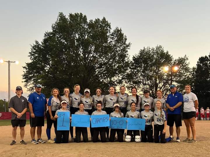 Incredibly proud of this team's fight. Ended the week with a 4-1 "W"  over Carrollton to win the Conf Championship. Blessed to get to suit up with them every week!!! @OriginalsKC06 <a href="/HoldenHS_SB/">HHS Softball</a> <a href="/Evolve__Academy/">Destine Performance</a> <a href="/Raven_Softball/">Benedictine Softball</a> <a href="/MSSUSoftball/">MSSU Softball</a> <a href="/GriffonSoftball/">Griffon Softball</a>
