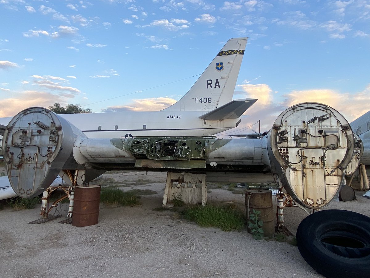 Boneyardsafari's tweet photo. Good morning from Tucson, it’s time for another Hands on Tour.  #handsontour #tucson #c131 #737 #t43a #c47 #r4d #aviationexploration #aviationsafari #aviationpreservation #boneyardsafari https://t.co/xk4B7iktOq